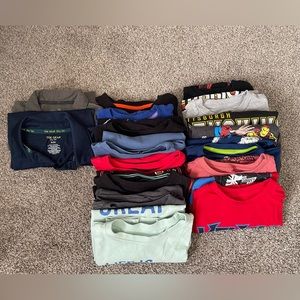 17 Boys short sleeve shirts